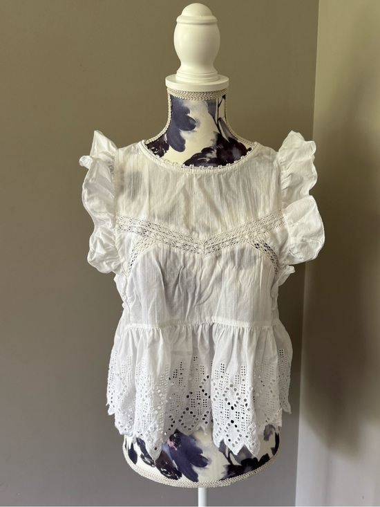 Zara Tops - Women’s Zara White Eyelet Ruffle Peplum Blouse